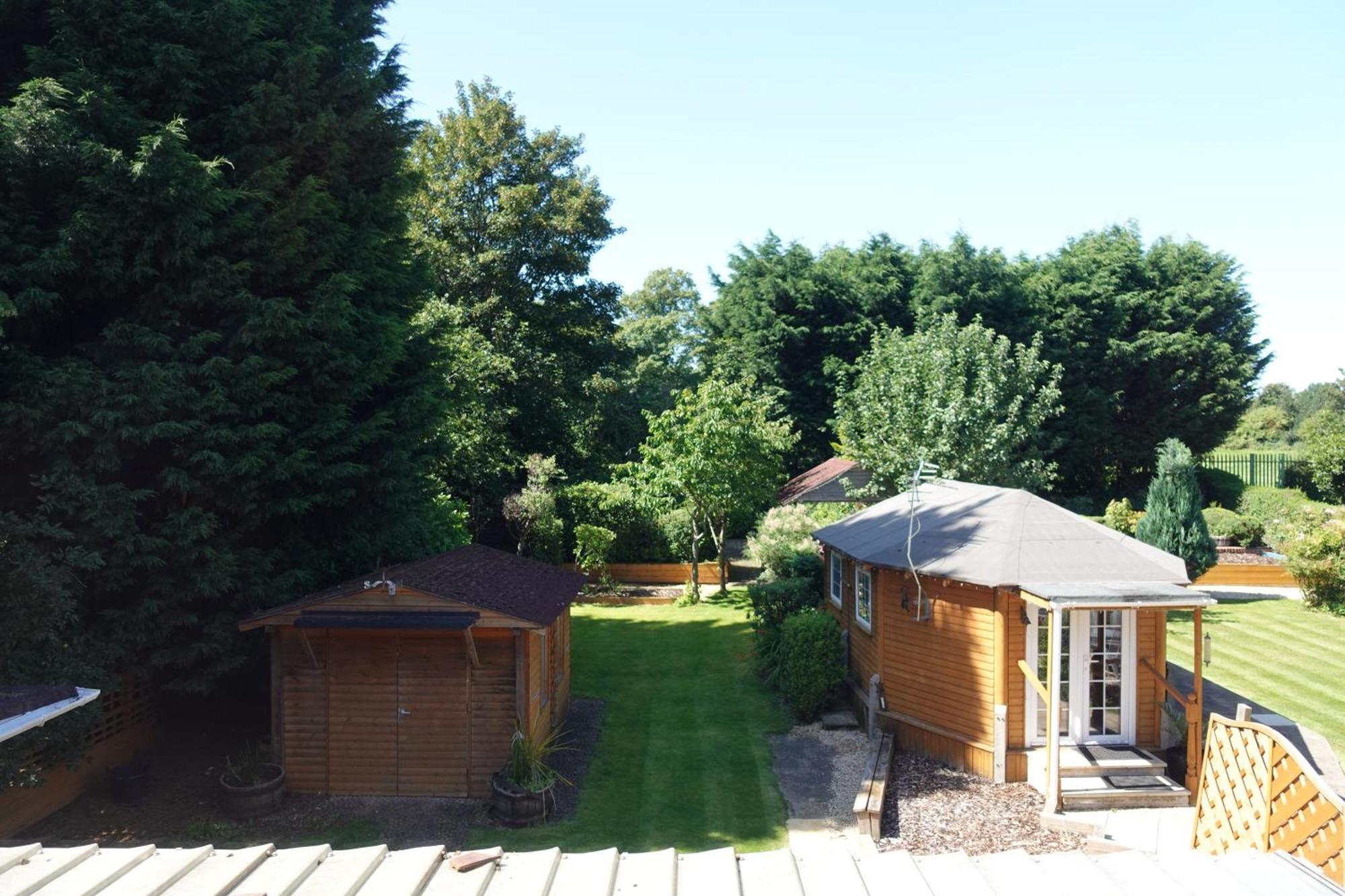 Huge 9 Bed Property Sleeps 17, Near Nec, City Centre, Hs2 Birmingham Exterior photo